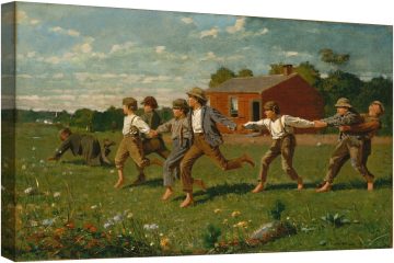 Деца играят